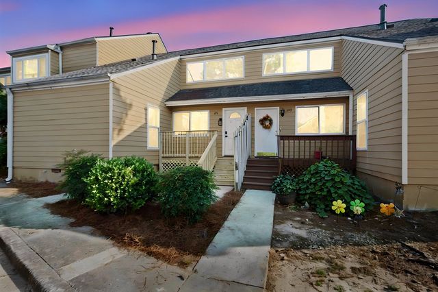 251 Mission Walk, Lawrenceville, GA 30046