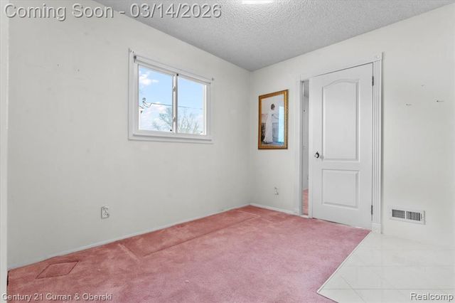 32624 Avondale Street, Westland, MI 48186