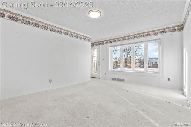 32624 Avondale Street, Westland, MI 48186