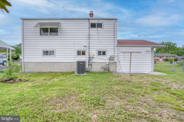 923 BUCK DR, Dover, DE 19901