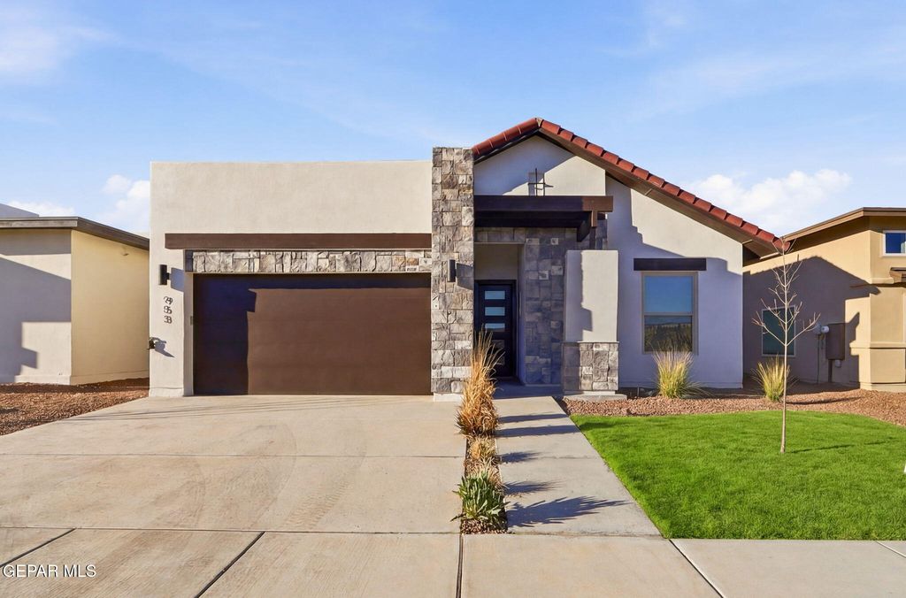 953 AQUEDUCT Avenue, El Paso, TX 79932