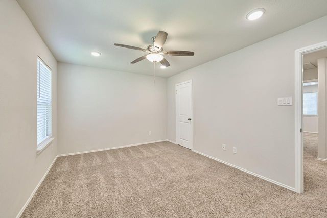 901 Chickasaw Drive, Conroe, TX 77316