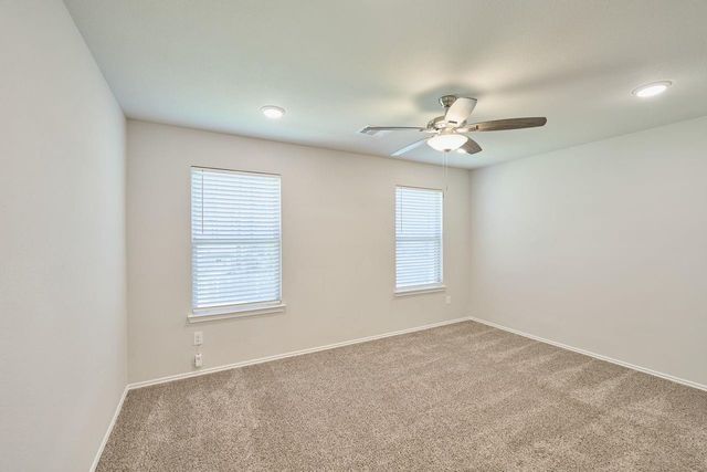 901 Chickasaw Drive, Conroe, TX 77316