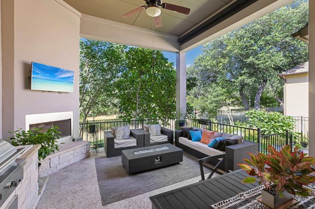 329 Mendocino LN, Austin, TX 78737
