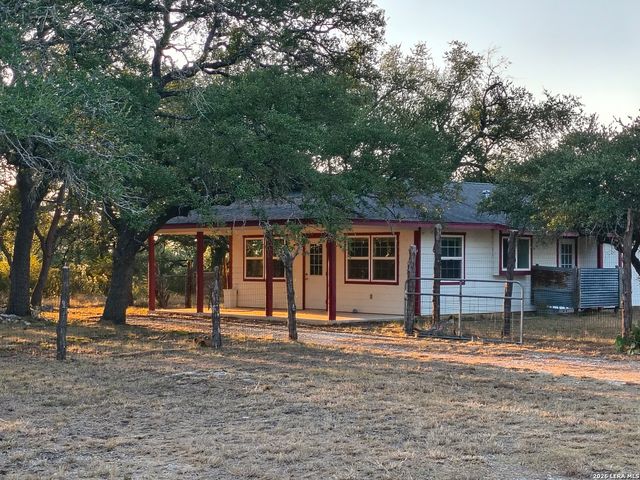 1263 Agaritaville, Spring Branch, TX 78070