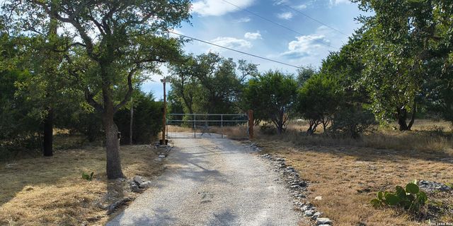1263 Agaritaville, Spring Branch, TX 78070