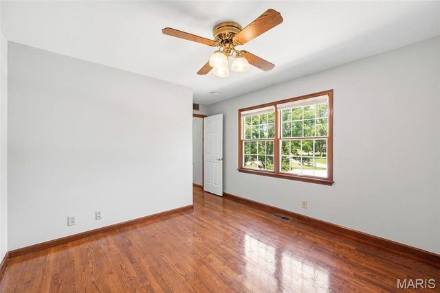14196 Cross Trails Drive, Chesterfield, MO 63017