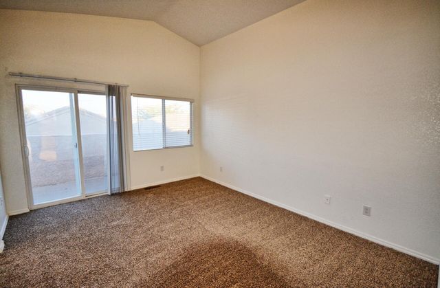 7231 Teypana Road NW, Albuquerque, NM 87114