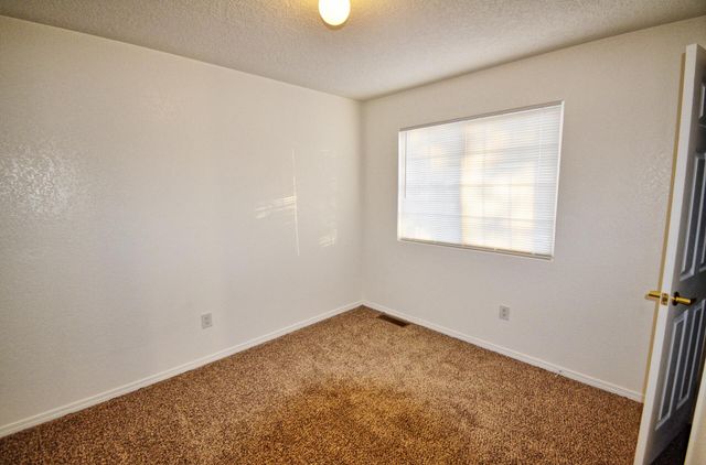 7231 Teypana Road NW, Albuquerque, NM 87114