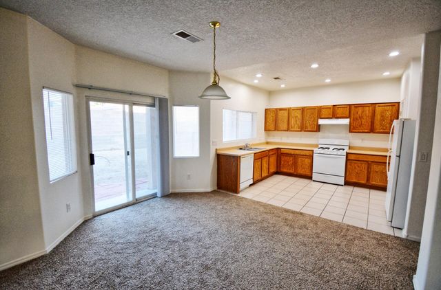 7231 Teypana Road NW, Albuquerque, NM 87114