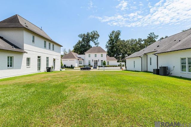 305 Casa Colina Ct, Baton Rouge, LA 70810