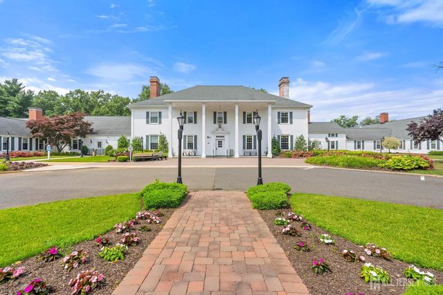 161 Pelham Lane E, Jamesburg, NJ 08831