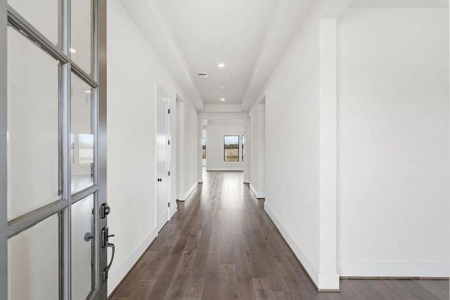 106 Hydrangea DR, Smithville, TX 78957