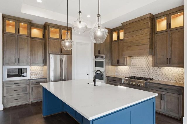 106 Hydrangea DR, Smithville, TX 78957