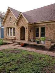 5813 LLANO Avenue, Dallas, TX 75206