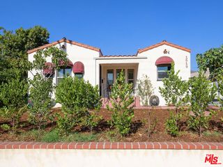 1519 Glenwood Road, Glendale, CA 91201