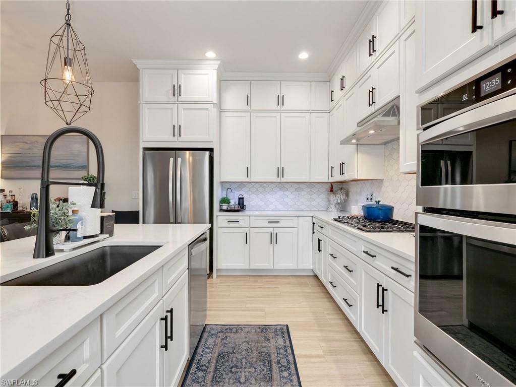 8958 Saint Lucia DR, NAPLES, FL 34114 — photo 2