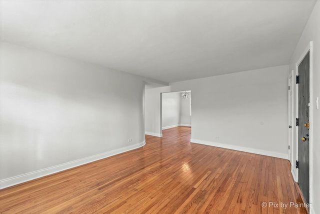 2721 W Berwyn Avenue 2, Chicago, IL 60625