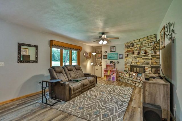 219634 COUNTY ROAD KK, Wausau, WI 54401