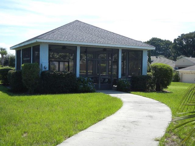3592 TROPICAL SEAS LOOP, Tavares, FL 32778