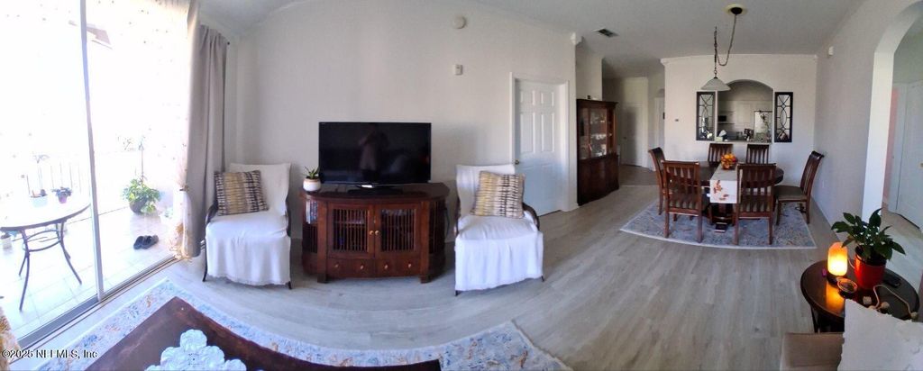 7990 BAYMEADOWS Road E 1023, Jacksonville, FL 32256