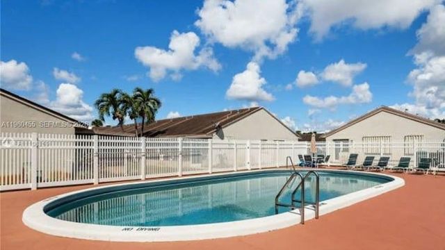 8069 SW 19th Court, Davie, FL 33324