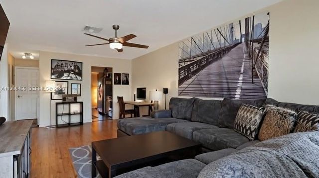 8069 SW 19th Court, Davie, FL 33324