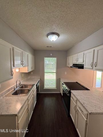 6405 Collinwood Road, Horn Lake, MS 38637