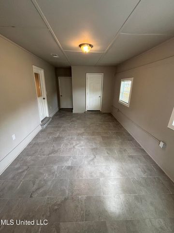 6405 Collinwood Road, Horn Lake, MS 38637