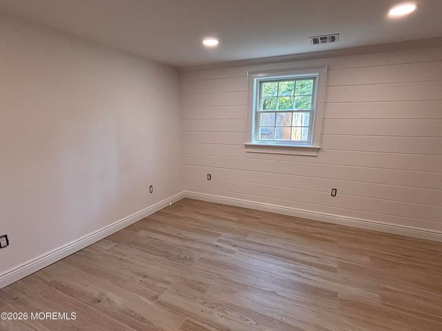 2634 E Hurley Pond Road Lower, Wall, NJ 07719
