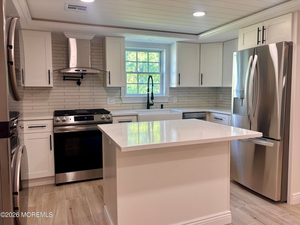 2634 E Hurley Pond Road Lower, Wall, NJ 07719