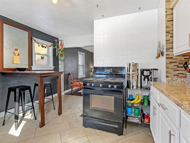 438 SHENLEY Drive, Erie, PA 16505