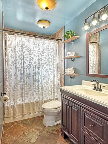 438 SHENLEY Drive, Erie, PA 16505