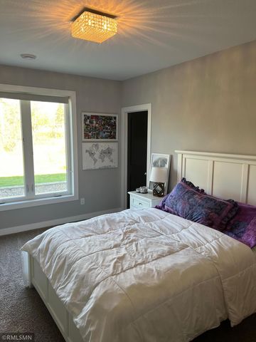 19325 Iteri Avenue, Lakeville, MN 55044