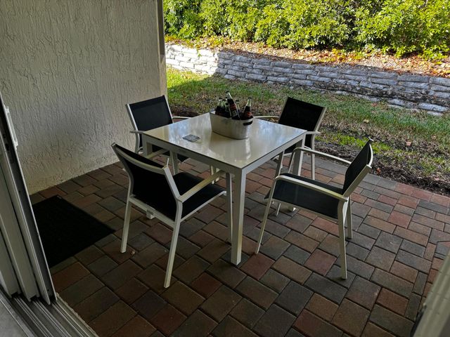 6008 Bella Rosa Lane, Vero Beach, FL 32966