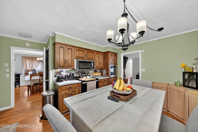 2114 ANDERSON DRIVE, Jefferson City, MO 65109