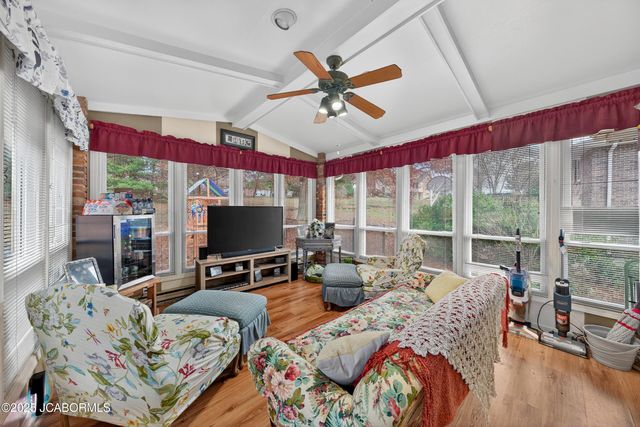 2114 ANDERSON DRIVE, Jefferson City, MO 65109