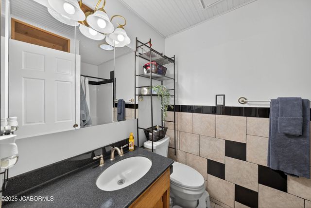 2114 ANDERSON DRIVE, Jefferson City, MO 65109