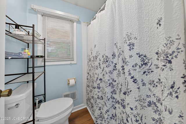 2114 ANDERSON DRIVE, Jefferson City, MO 65109