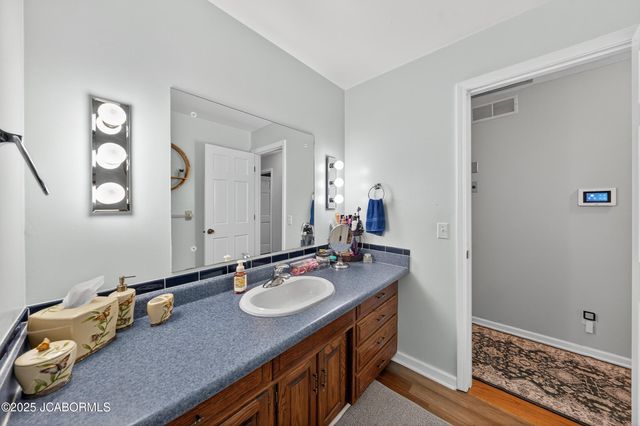 2114 ANDERSON DRIVE, Jefferson City, MO 65109