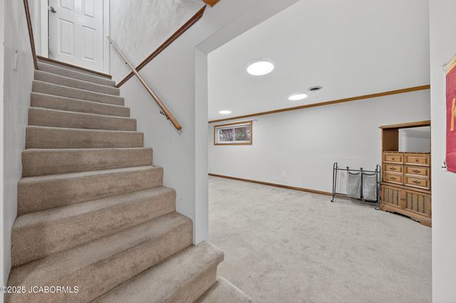 2114 ANDERSON DRIVE, Jefferson City, MO 65109