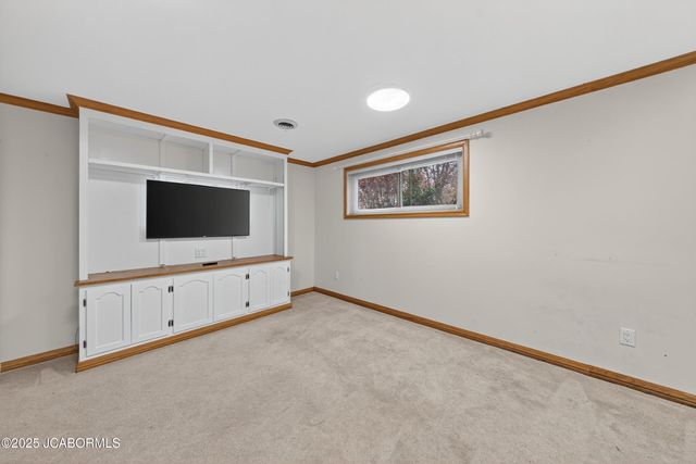 2114 ANDERSON DRIVE, Jefferson City, MO 65109