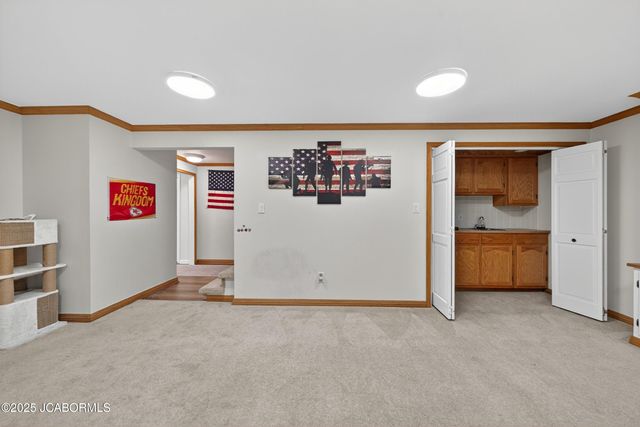 2114 ANDERSON DRIVE, Jefferson City, MO 65109