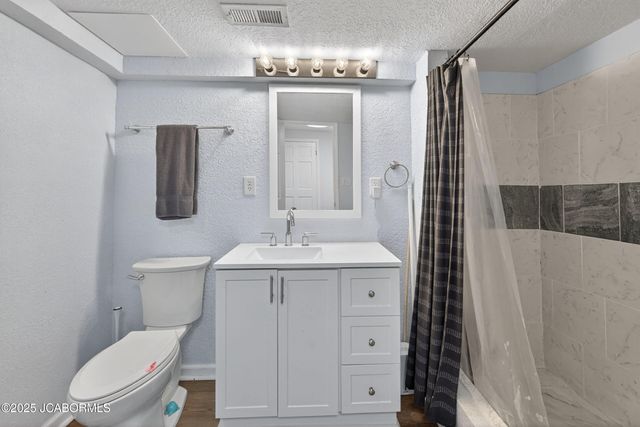 2114 ANDERSON DRIVE, Jefferson City, MO 65109