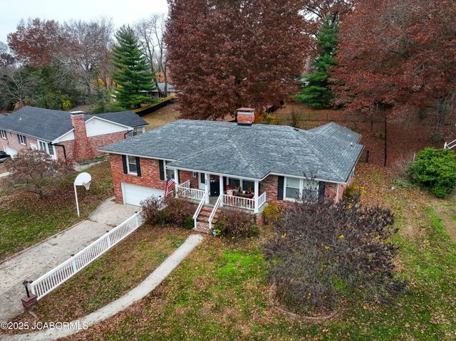 2114 ANDERSON DRIVE, Jefferson City, MO 65109