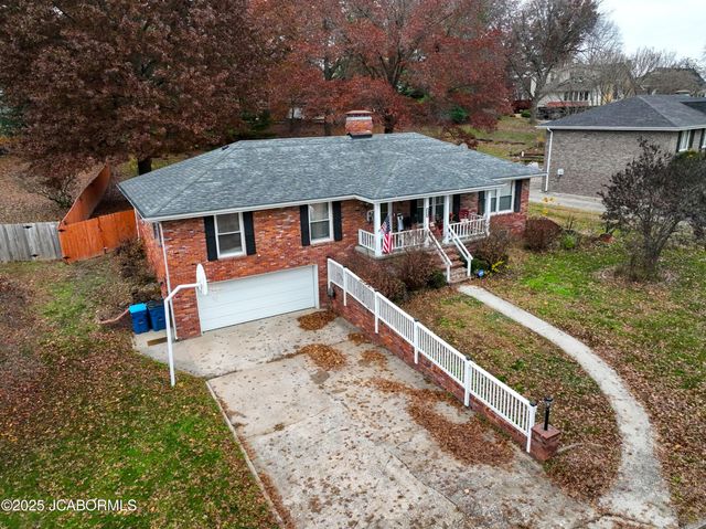 2114 ANDERSON DRIVE, Jefferson City, MO 65109