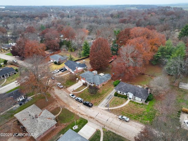 2114 ANDERSON DRIVE, Jefferson City, MO 65109