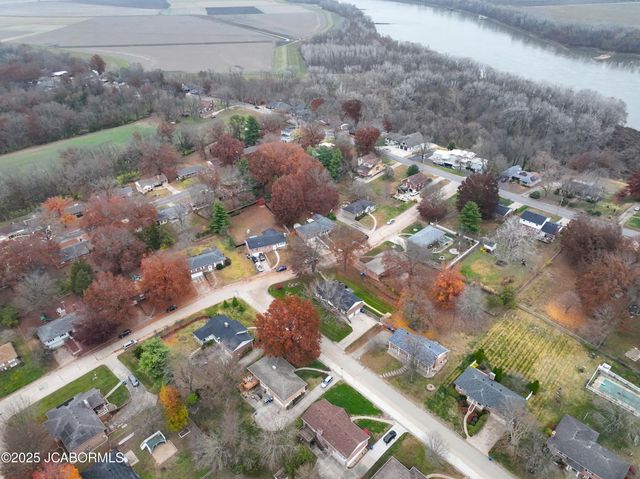 2114 ANDERSON DRIVE, Jefferson City, MO 65109