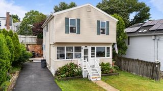 10 Hobart Ave, Beverly, MA 01915