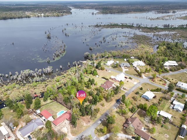 9203 Lake Forest Drive, Youngstown, FL 32466